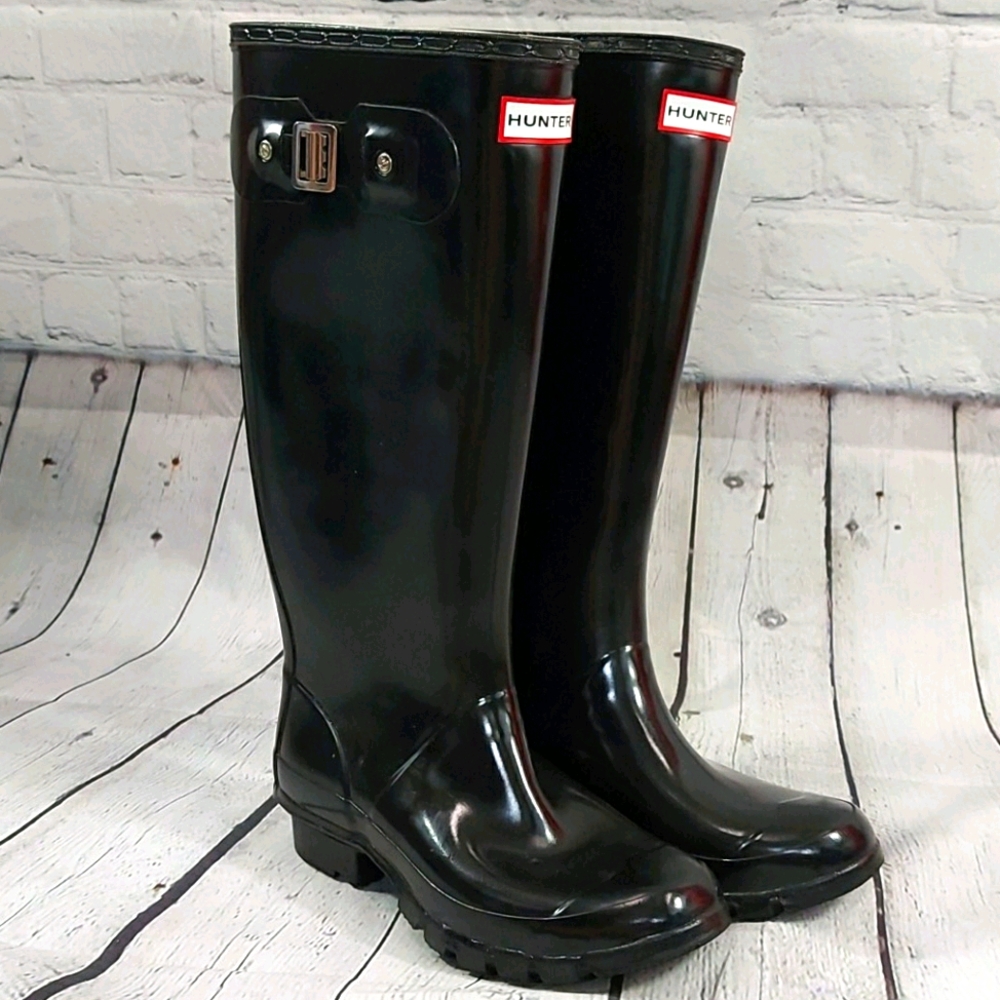 Hunter Rain High Gloss black rain boots Sz 6 EU 37